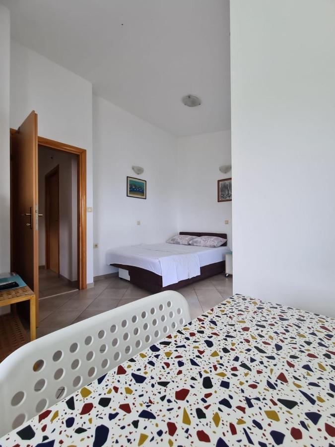 Oasis Of Peace Apartment Омиш Экстерьер фото