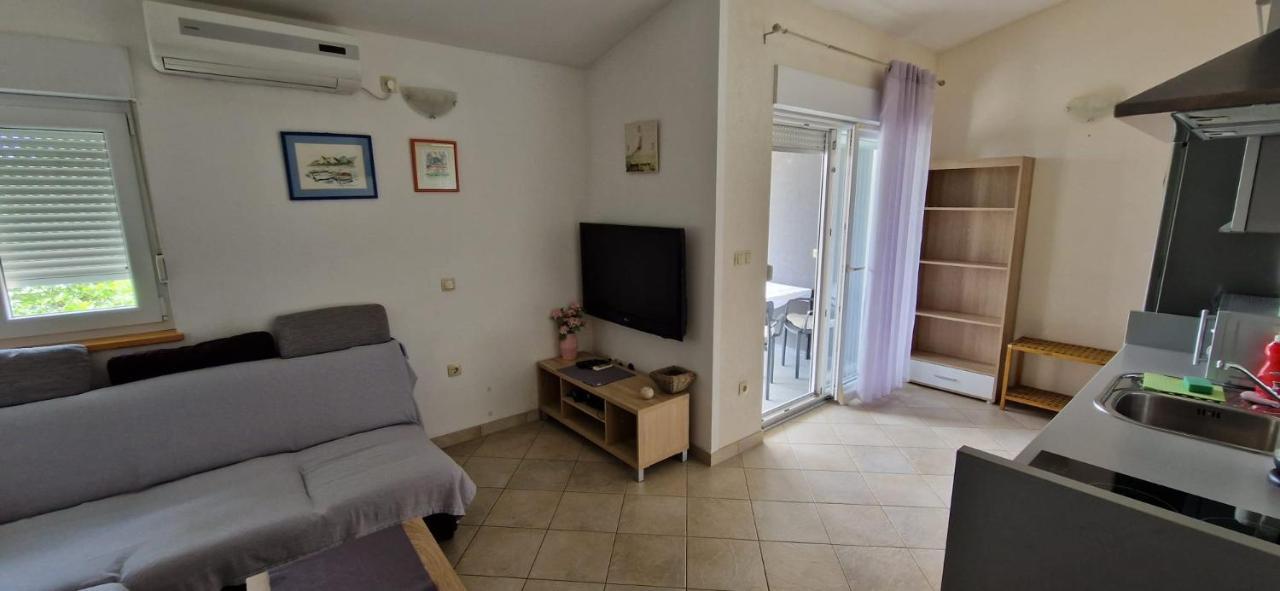Oasis Of Peace Apartment Омиш Экстерьер фото