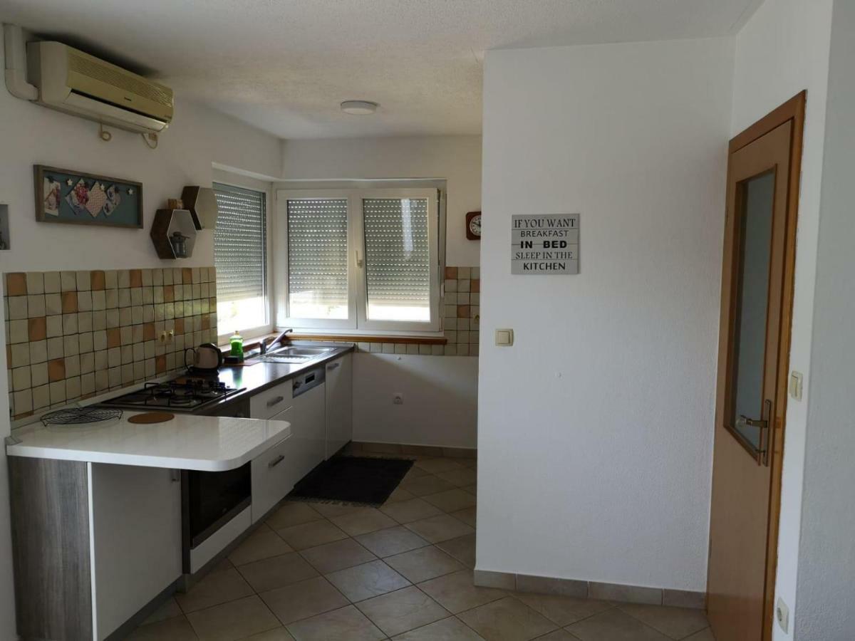 Oasis Of Peace Apartment Омиш Экстерьер фото